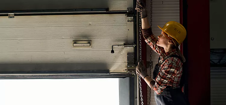 Addressing Common Garage Door Stoppage Issues in Avenel, NJ